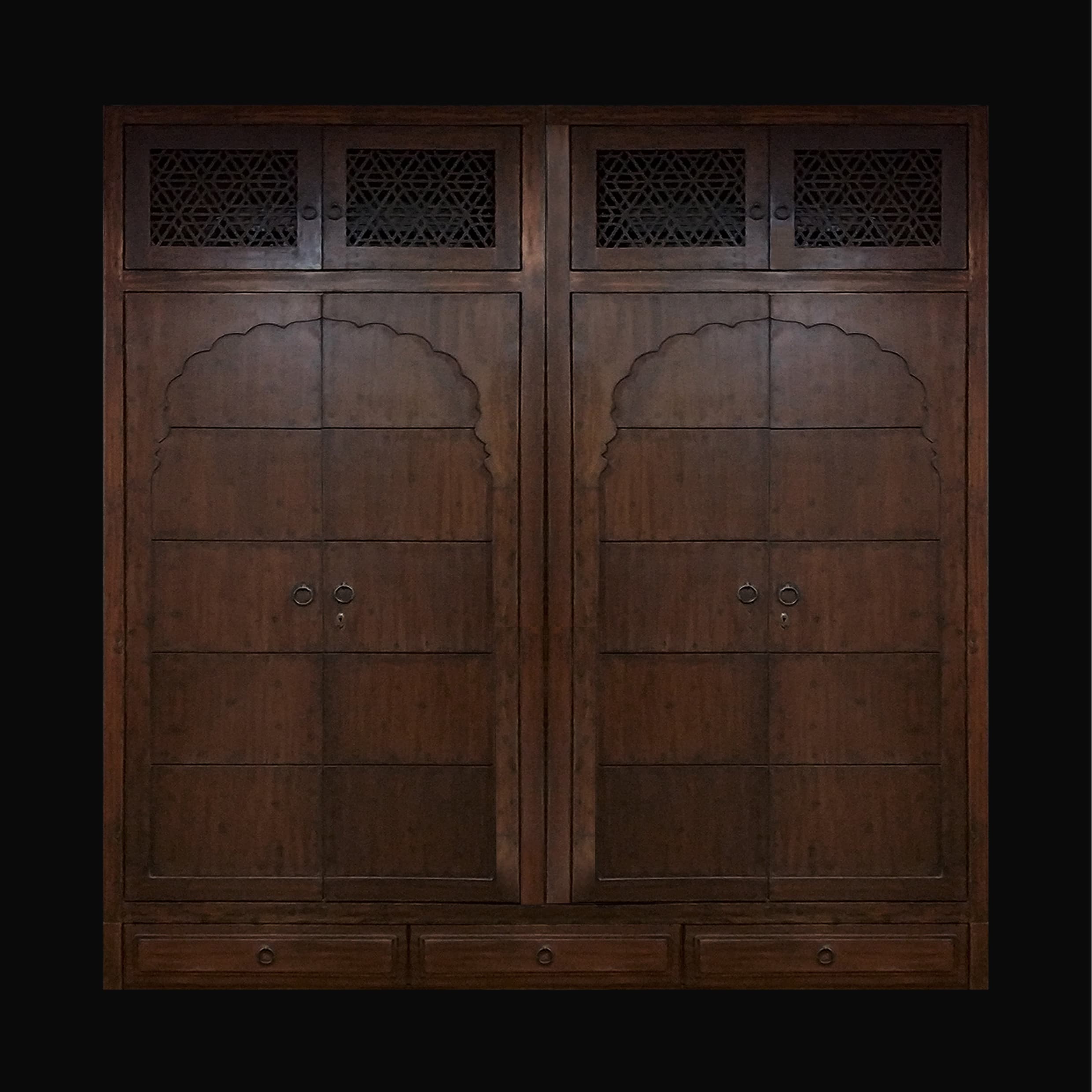 Warusi Wardrobe